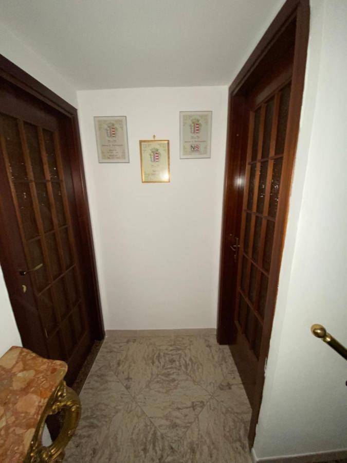 B&B House S. Ferdinando Naples Exterior photo
